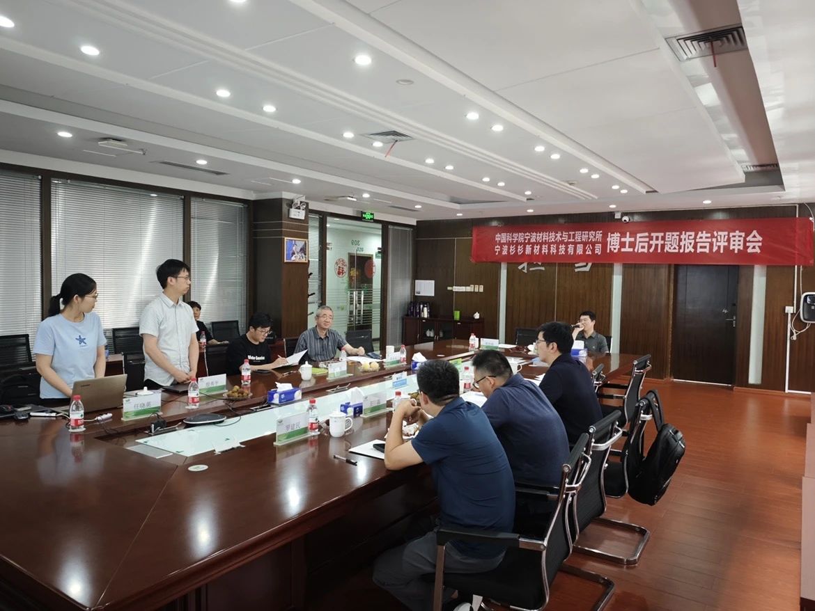 b5725cd97bfbe5840d1d7e0e4bfaacf6